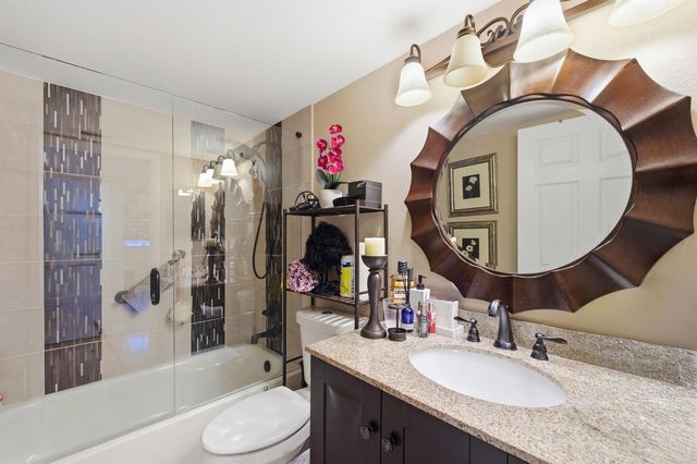 15301 Pembridge Avenue 44, Delray Beach, FL 33484