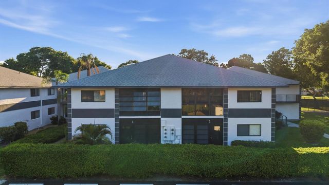15301 Pembridge Avenue 44, Delray Beach, FL 33484