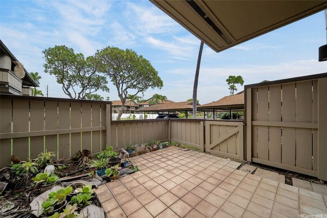 91-1059 Puamaeole Street 5E, Ewa Beach, HI 96706