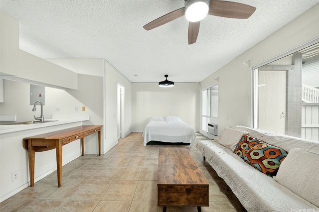 91-1059 Puamaeole Street 5E, Ewa Beach, HI 96706