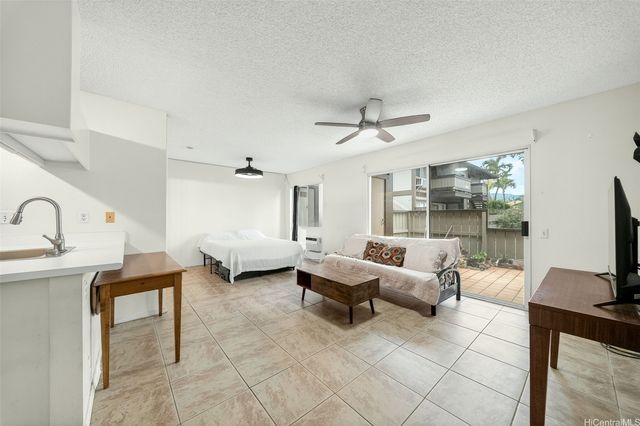 91-1059 Puamaeole Street 5E, Ewa Beach, HI 96706