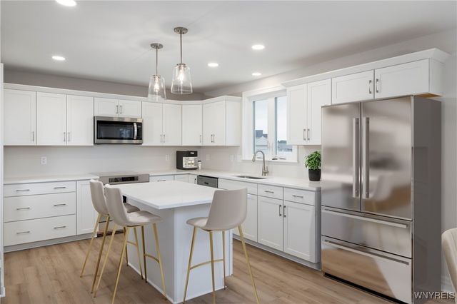 5502 William Street, Lancaster, NY 14086