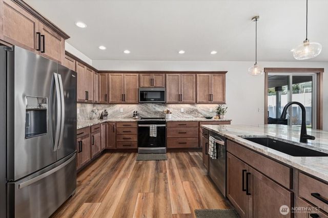 2637 Patriot Way SE, East Wenatchee, WA 98802