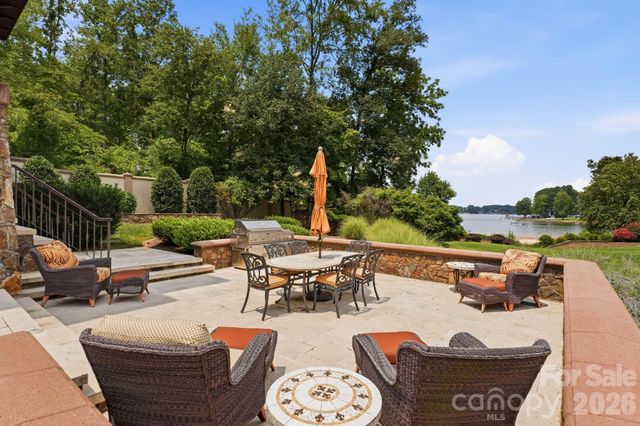 139 Hollen Lane, Mooresville, NC 28117