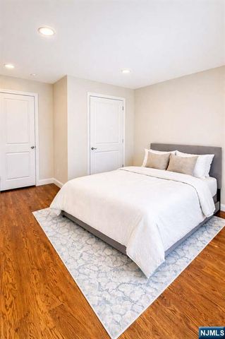 20 Zazzetti Street 2, Waldwick, NJ 07463