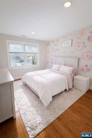 20 Zazzetti Street 2, Waldwick, NJ 07463