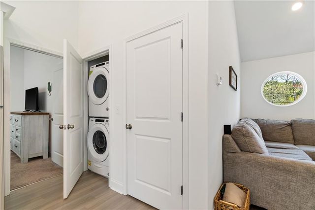 305 Ridgewood Drive, Waleska, GA 30183