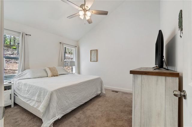 305 Ridgewood Drive, Waleska, GA 30183