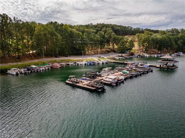 305 Ridgewood Drive, Waleska, GA 30183