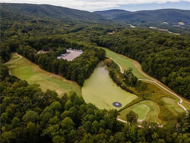 305 Ridgewood Drive, Waleska, GA 30183