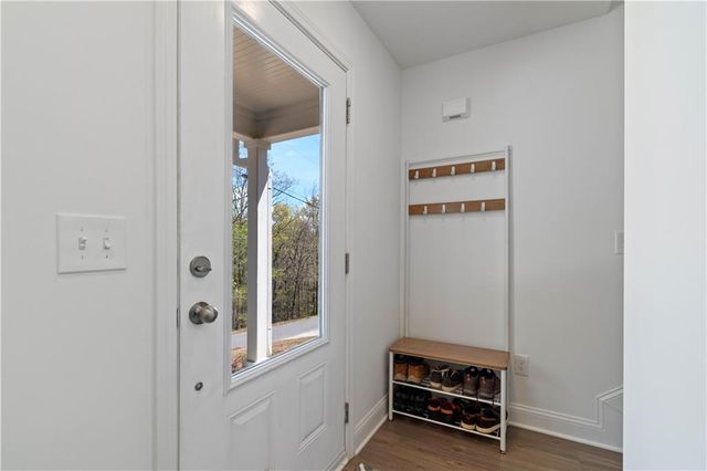 305 Ridgewood Drive, Waleska, GA 30183