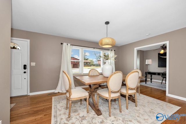 1814 Forney Drive NW, Huntsville, AL 35816