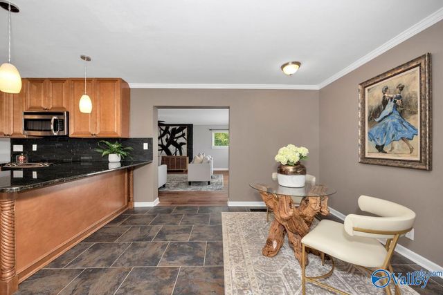 1814 Forney Drive NW, Huntsville, AL 35816