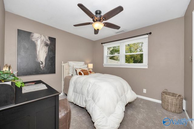 1814 Forney Drive NW, Huntsville, AL 35816