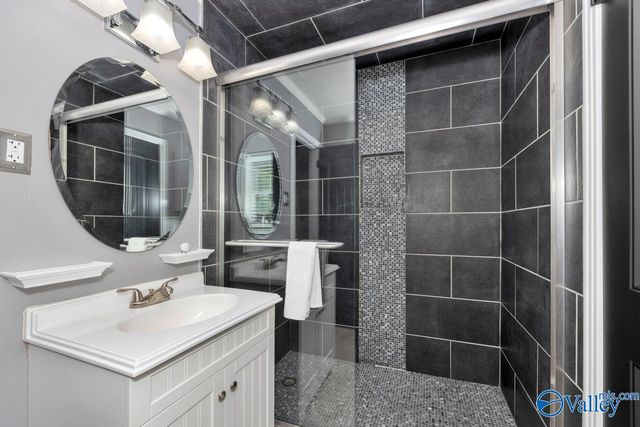 1814 Forney Drive NW, Huntsville, AL 35816