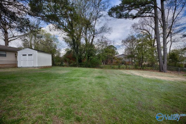 1814 Forney Drive NW, Huntsville, AL 35816