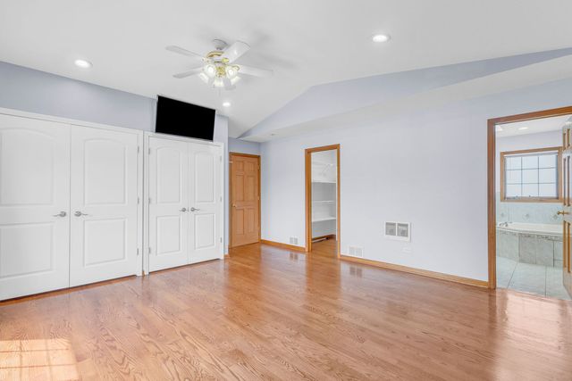 1609 Percy Lane, Itasca, IL 60143