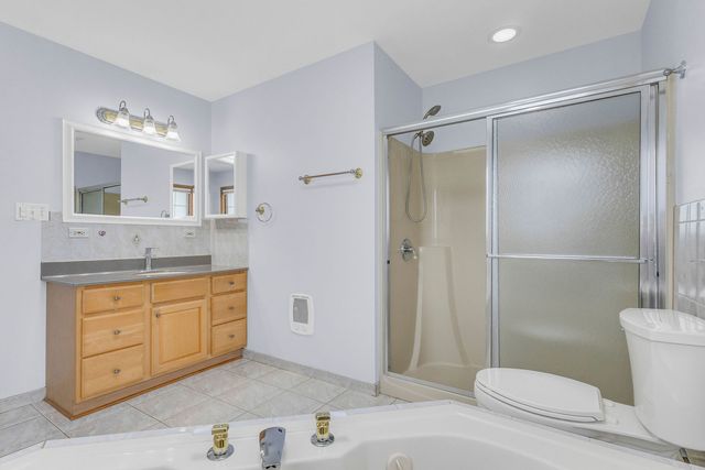 1609 Percy Lane, Itasca, IL 60143