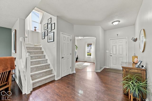 848 Briarstone Drive, Greenwood, IN 46143