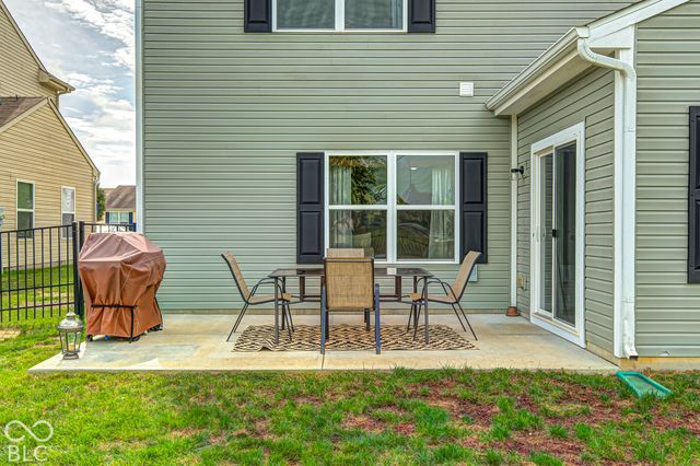 848 Briarstone Drive, Greenwood, IN 46143