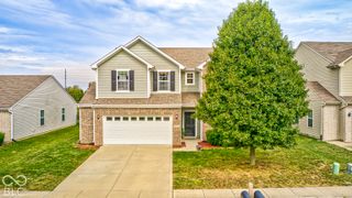 848 Briarstone Drive, Greenwood, IN 46143