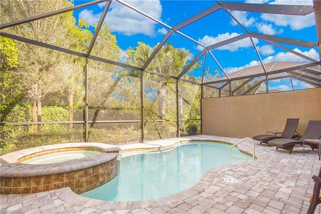 7674 Jacaranda LN, Naples, FL 34114