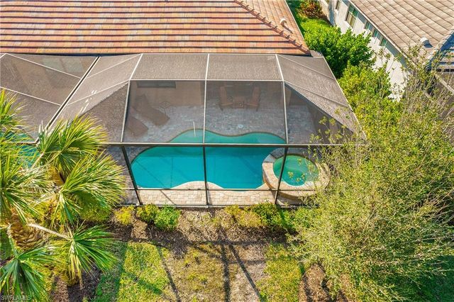 7674 Jacaranda LN, Naples, FL 34114