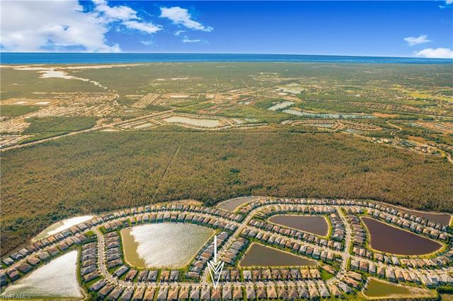 7674 Jacaranda LN, Naples, FL 34114