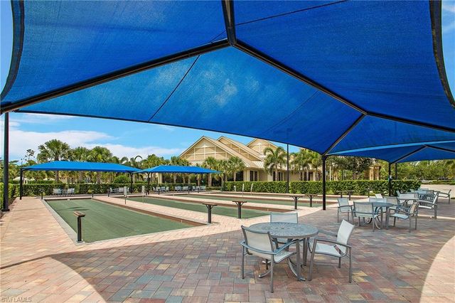 7674 Jacaranda LN, Naples, FL 34114