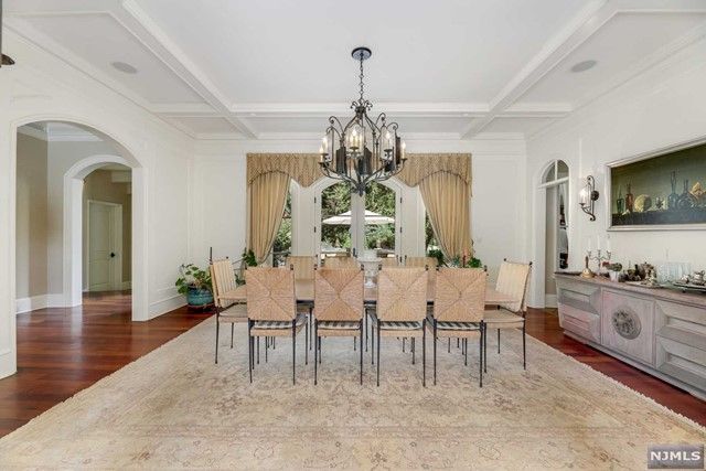 915 Closter Dock Road, Alpine, NJ 07620