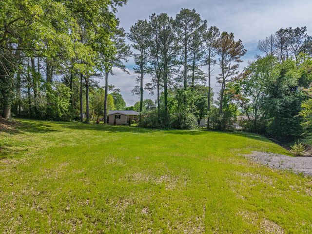 0 Manor Dr, Fayetteville, TN 37334