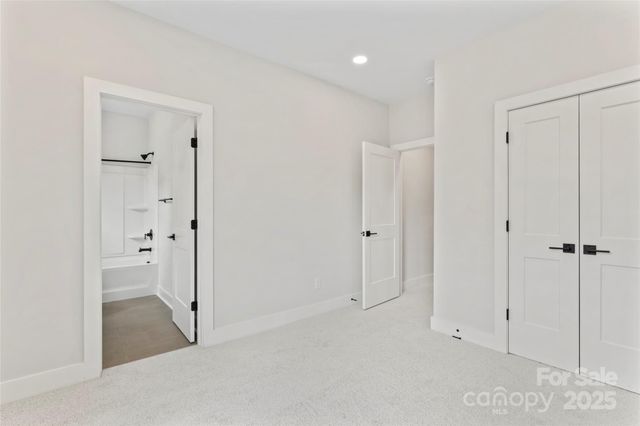 740 Falling Oak Alley 24, Huntersville, NC 28078