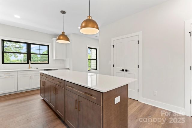 740 Falling Oak Alley 24, Huntersville, NC 28078