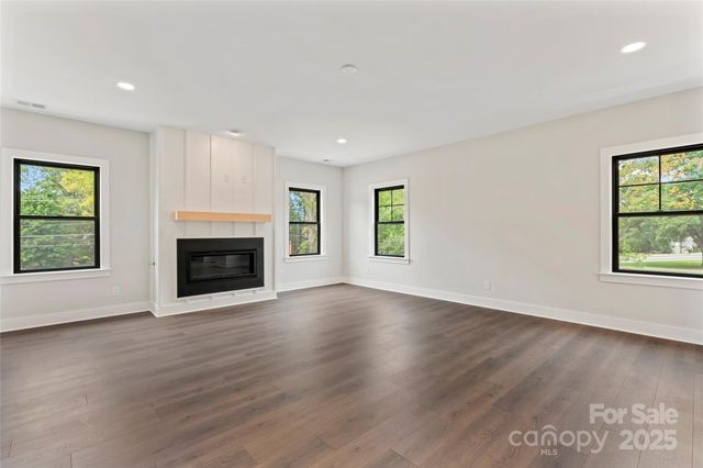 740 Falling Oak Alley 24, Huntersville, NC 28078