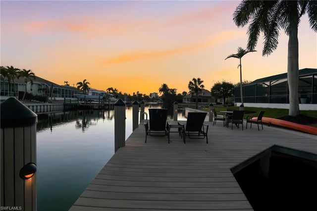 1045 Cottonwood CT, Marco Island, FL 34145