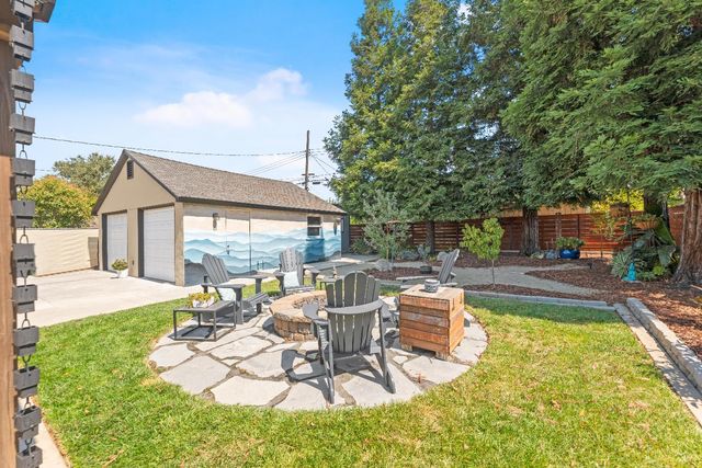 307 Toyon Way, Roseville, CA 95678