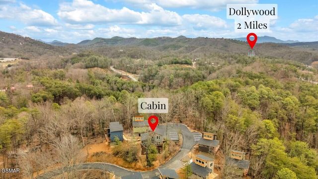 2385 Forge Hideaway Loop, Pigeon Forge, TN 37863