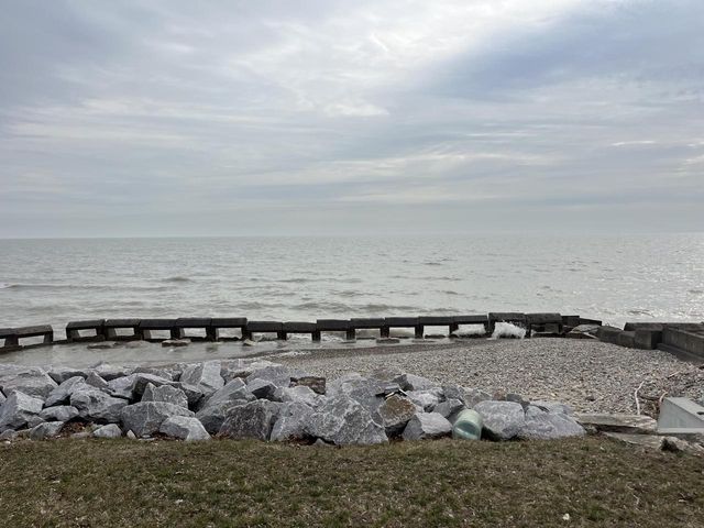 9851 Lakeshore DRIVE, Pleasant Prairie, WI 53158