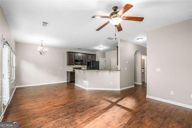 317 Clover Brook Drive, Locust Grove, GA 30248