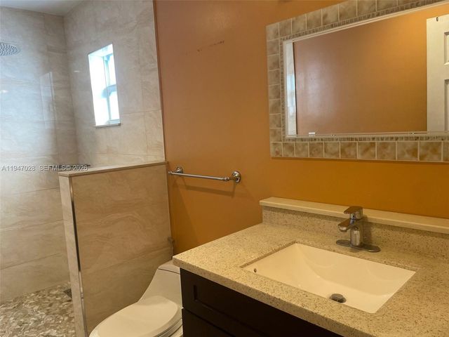 14503 SW 84th St, Miami, FL 33183