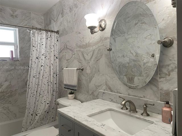 14503 SW 84th St, Miami, FL 33183