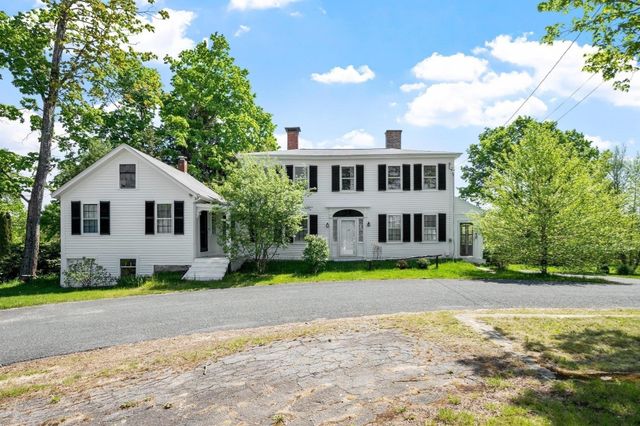 12 On The Common, Royalston, MA 01368