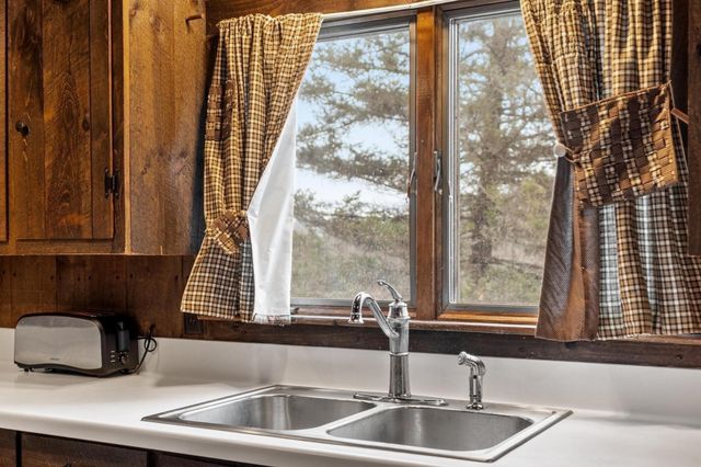 12 On The Common, Royalston, MA 01368