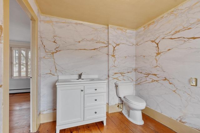 12 On The Common, Royalston, MA 01368