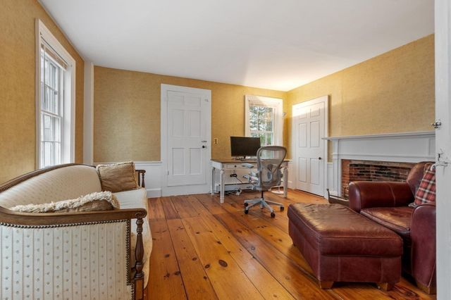 12 On The Common, Royalston, MA 01368