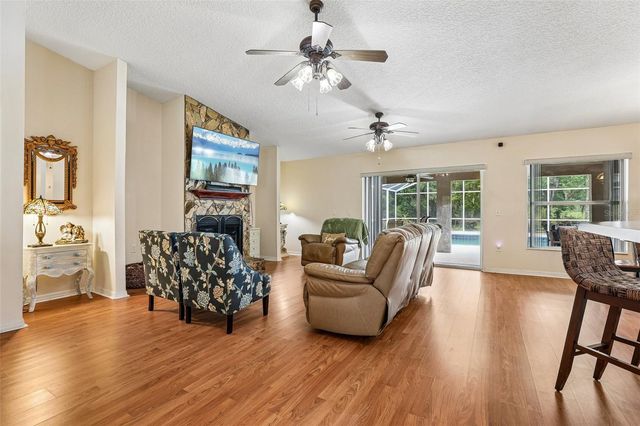30733 BUTTERCUP LANE, Mount Dora, FL 32757