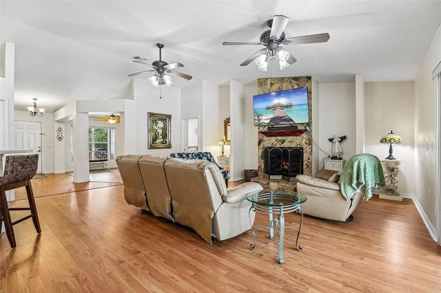 30733 BUTTERCUP LANE, Mount Dora, FL 32757