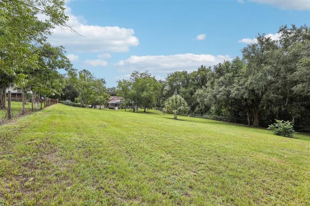 30733 BUTTERCUP LANE, Mount Dora, FL 32757