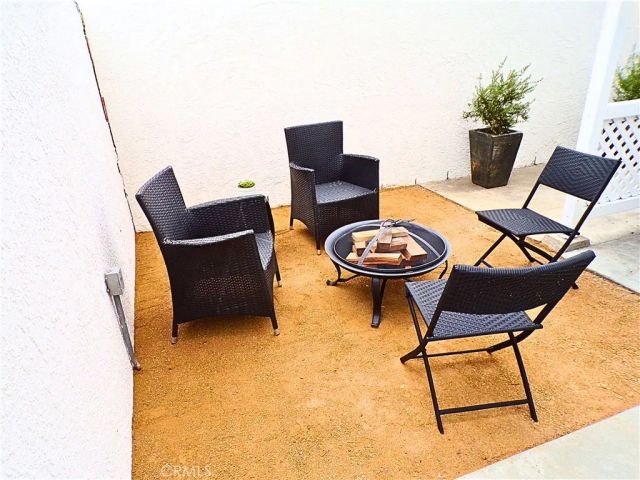 1524 251st Street B, Harbor City, CA 90710