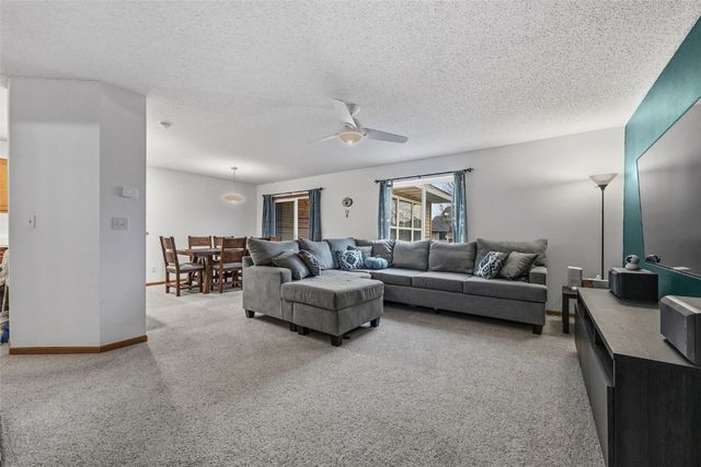 4565 Widgeon Court, Marion, IA 52302